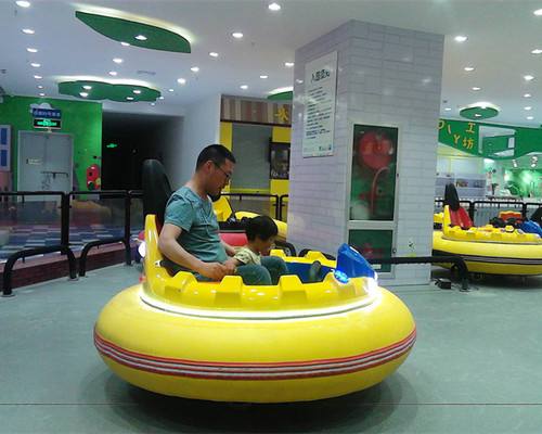 大理地网碰碰车游乐设备